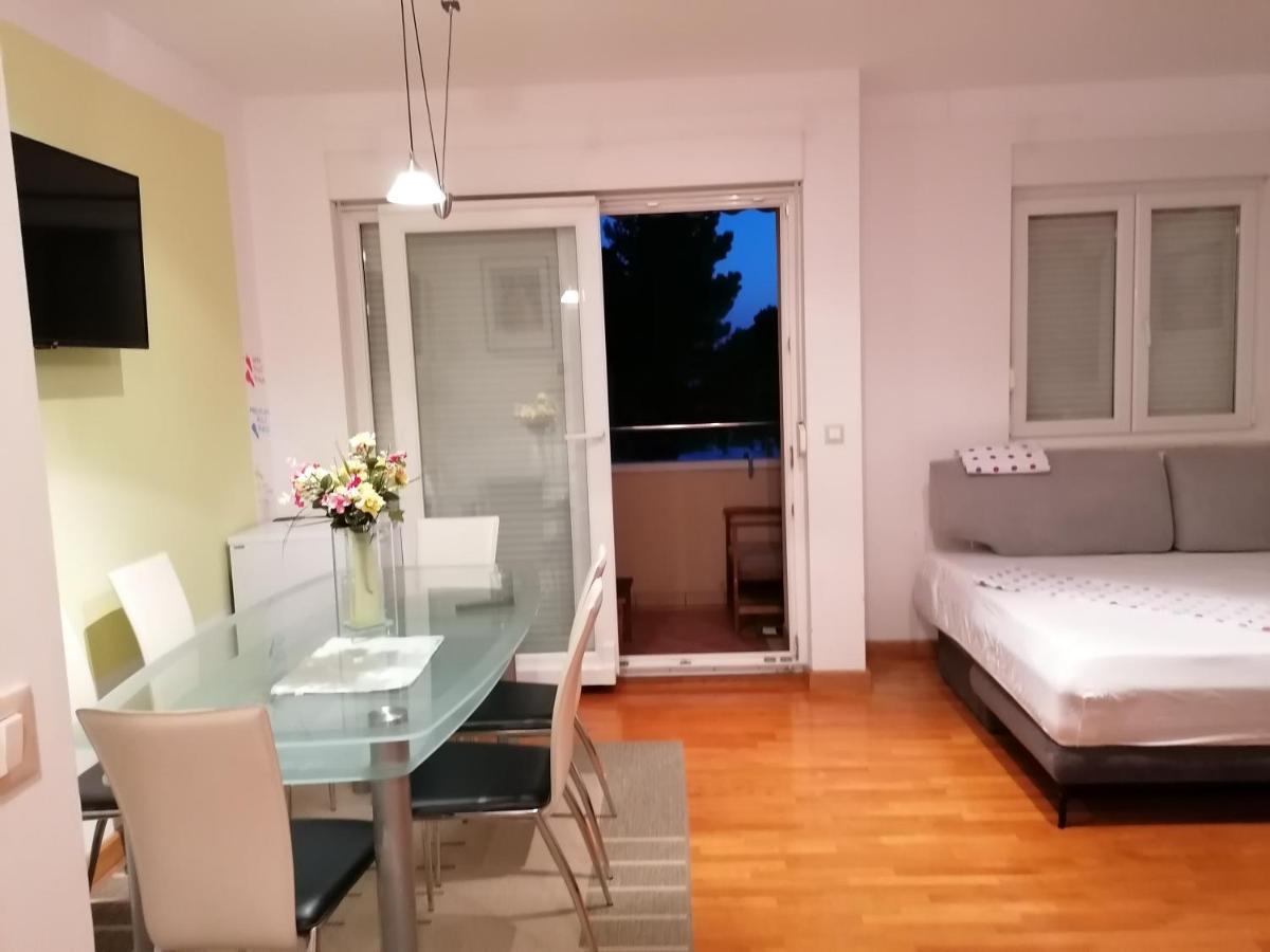 Apartman Magdalena Galileo Plaza Макарска Екстериор снимка